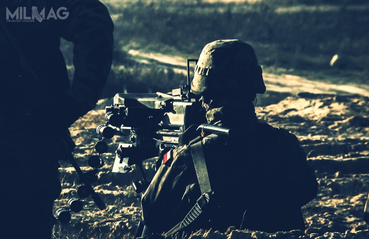 Wojska Lądowe wykorzystują około 170 amerykańskich 40-mm granatników maszynowych Mk 19 Mod 3 produkowanych przez General Dynamics Ordnance and Tactical Systems (GD-OTS). Pierwsze 20 trafiło do Wojska Polskiego w ramach bezpłatnego przekazania sprzętu z izraelskich sił zbrojnych, kolejne dostarczył Griffin / Zdjęcie: Łukasz Kermel/17 WBZmech