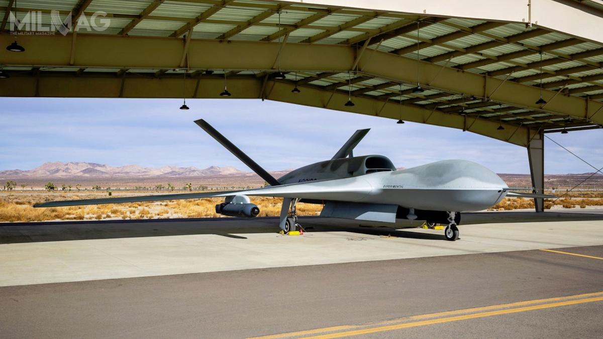 General Atomics Aeronautical Systems oblatała odrzutowy bezzałogowiec Avenger (Predator C) z uniwersalnym zasobnikiem Lockheed Martin Legion, przeznaczonym do działań sieciocentrycznych