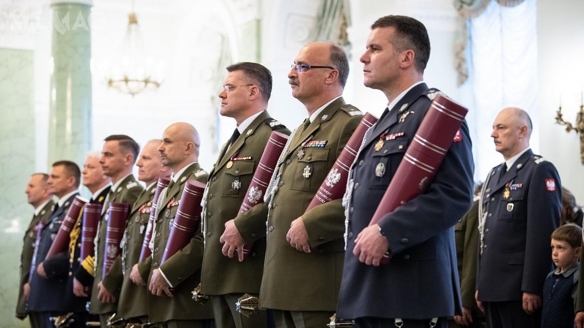 10 listopada Prezydent RP mianował ośmiu oficerów na stopnie generalskie i jednego na wiceadmirała / Zdjęcie: Wojciech Król/CO MON