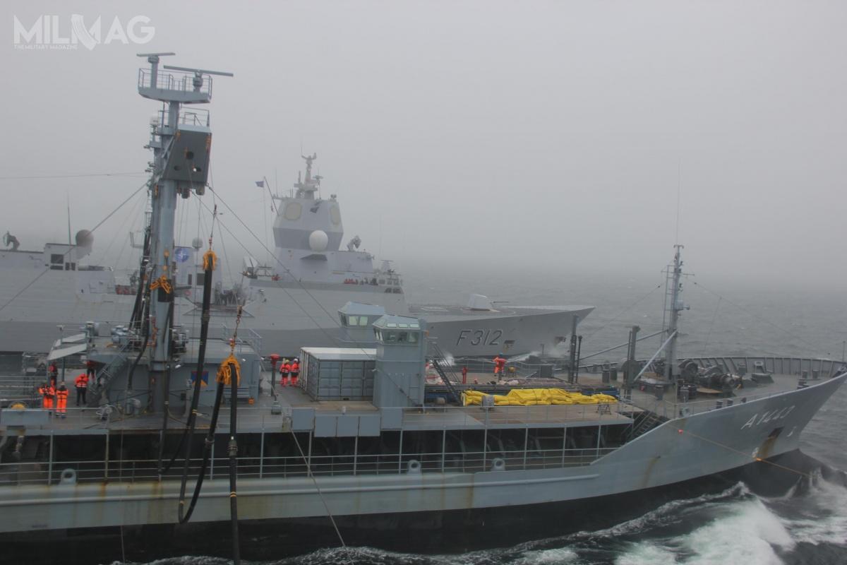 Działania ograniczono wyłącznie do operacji na morzu i w powietrzu. Łącznie udział w nich biorą siły 19 państw, w tym 17 państw członkowskich NATO oraz 2 państwa partnerskie: Finlandia i Szwecja / Zdjęcie: US Navy