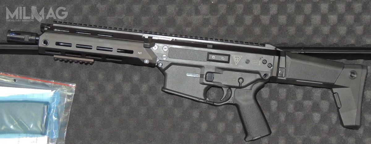 Pod koniec marca 2020 roku bez rozgłosu do oferty głównego dystrybutora Fabryki Broni Łucznik-Radom trafił samopowtarzalny karabinek Grot S10 FB-M1 z 10,5-calową lufą. Colt Krotoszyn oferuje też oryginalny nóż-bagnet do MSBS-5,56