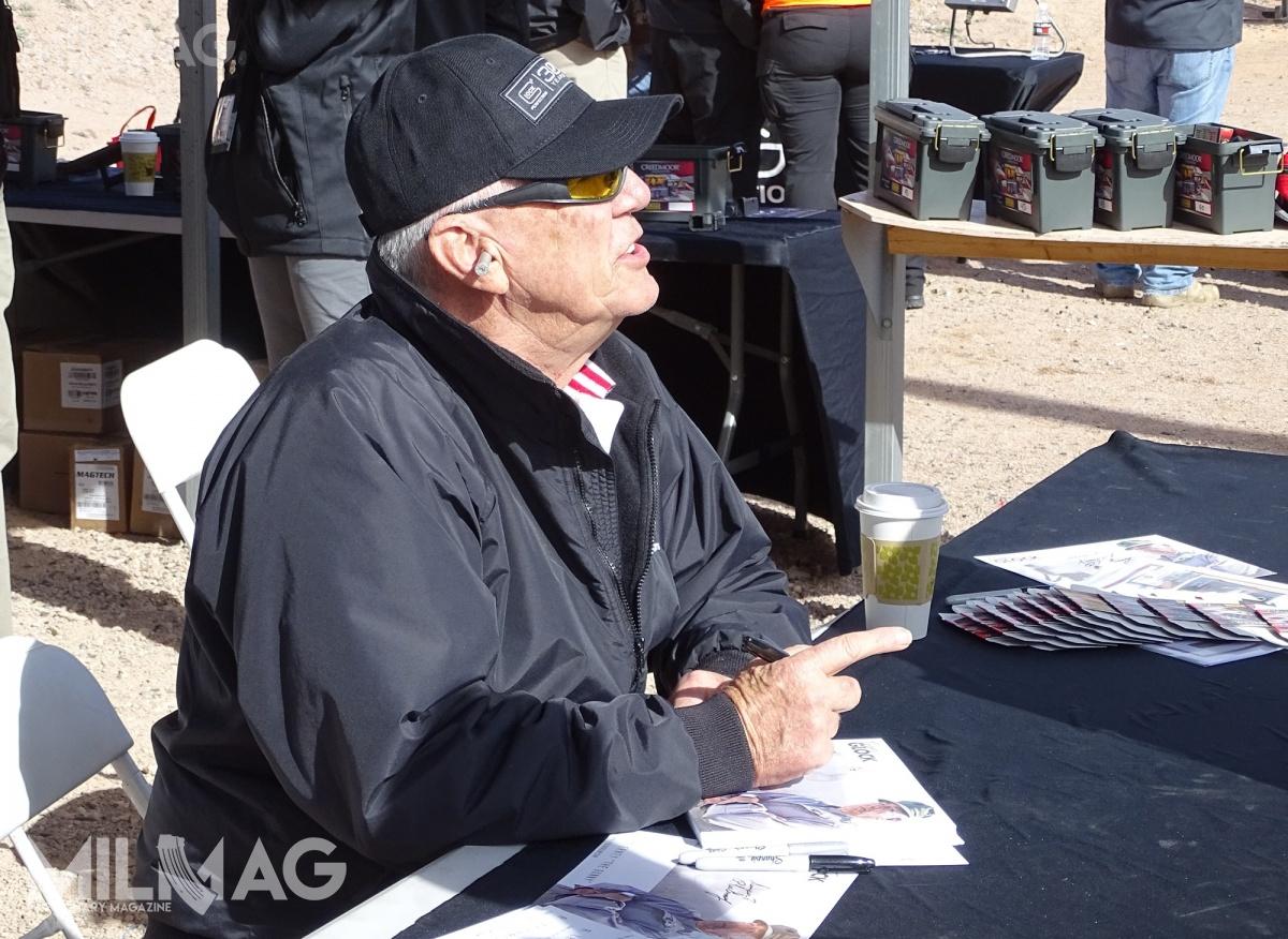 Zmarł R. Lee Ermey (24 marca 1944-15 kwietnia 2018) znany też pod pseudonimem Gunny. Był podoficerem USMC, aktorem i przedstawicielem środowiska strzeleckiego