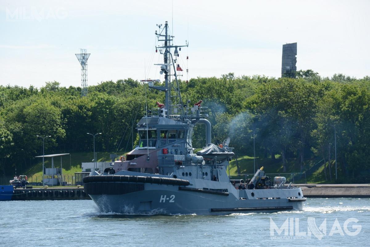 H-2 to trzeci w serii holowników B860 oraz drugi, który swoją służbę będzie pełnił w Gdyni w składzie Dywizjonu Okrętów Wsparcia 3 Flotylli Okrętów