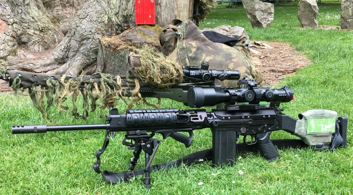 Irlandzki departament obrony poszukuje samopowtarzalnych karabinów wyborowych DMR/SSR. Trafią zarówno do drużyn piechoty, jak i sekcji snajperskich. Broń ma zastąpić zmodyfikowane odmiany FN FAL używane obecnie w tej roli. / Zdjęcie: SZ Irlandii