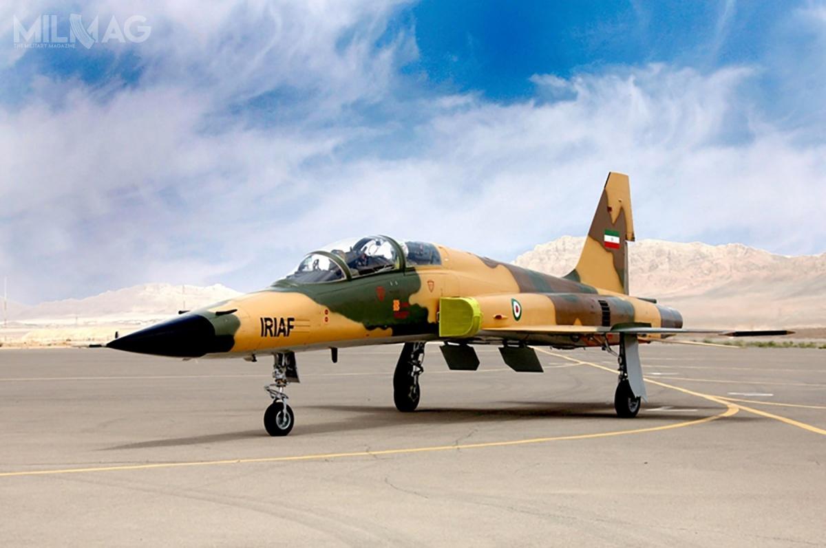 Wbrew nazwie, myśliwski Kowsar bardziej przypomina trzecią generację irańskich kopii myśliwców Northrop F-5E/F Tiger II, niż modyfikację samolotu ujawnionego w 2017.
