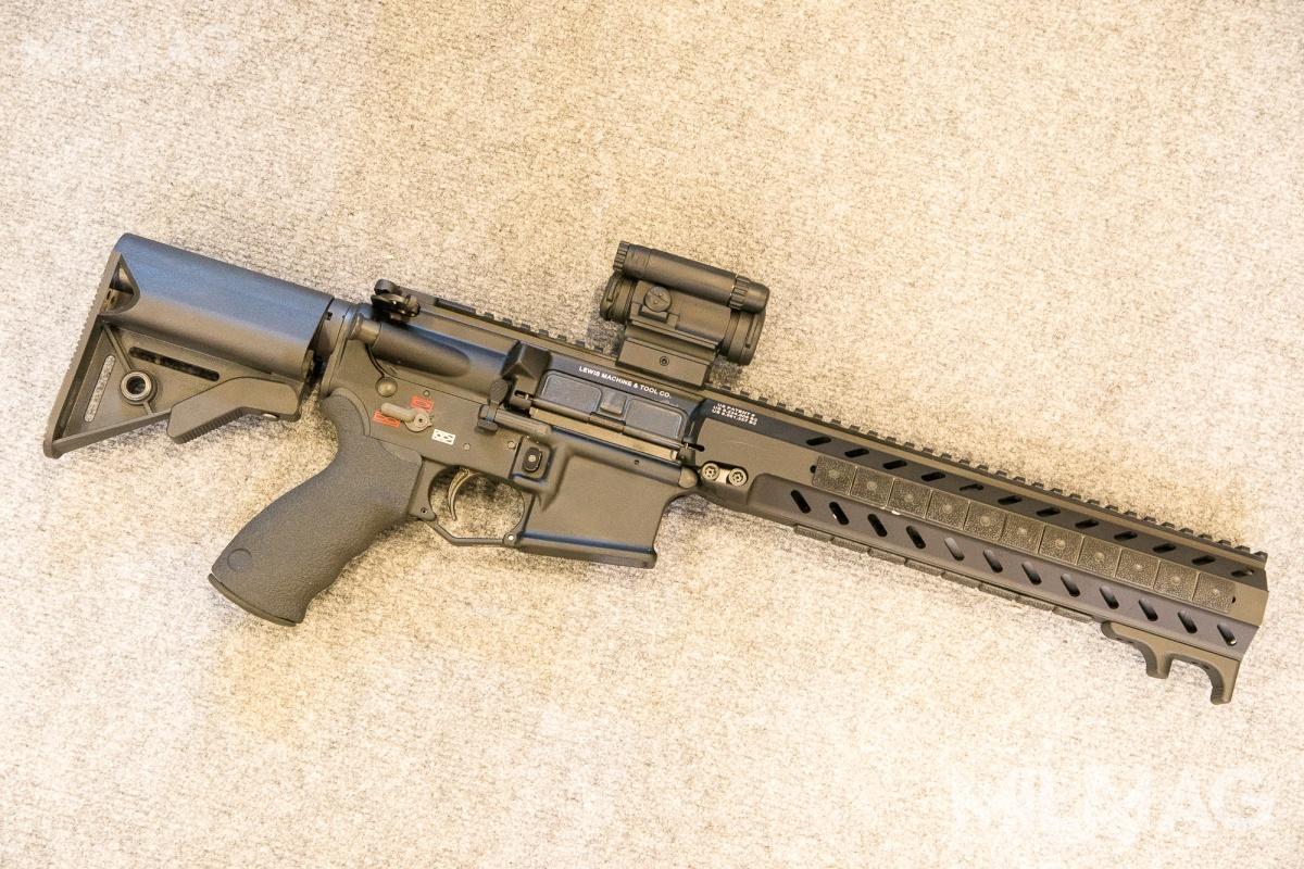 Zespół komory zamkowej przeszedł pozytywnie próby w programie SURG (Supressed Upper Receiver Group) zorganizowanym przez US SOCOM (United States Special Operations Command).