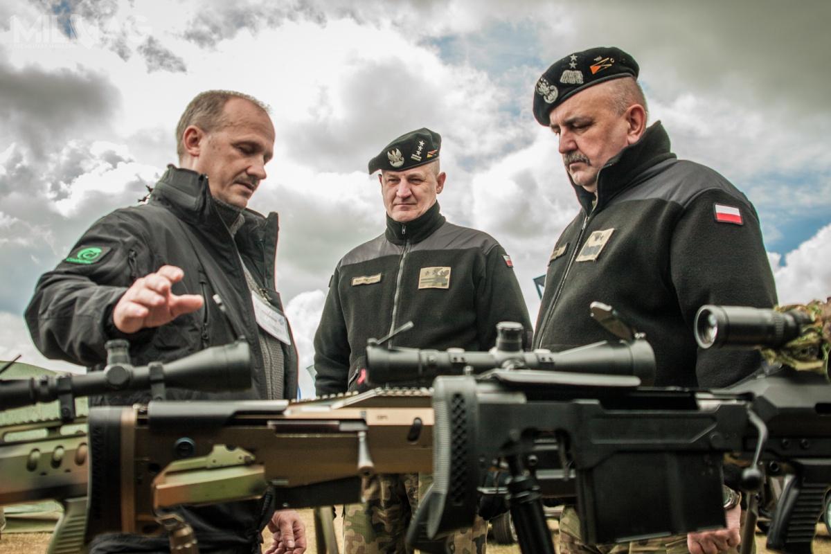 Patronat nad tegorocznymi zawodami objął Dowódca Generalny Rodzajów Sił Zbrojnych gen. dyw. Jarosław Mika. Podczas imprezy zawodnicy i zaproszeni goście mogli się zapoznać z przygotowaną ofertą, w tym bronią precyzyjną z Zakładów Mechanicznych Tarnów