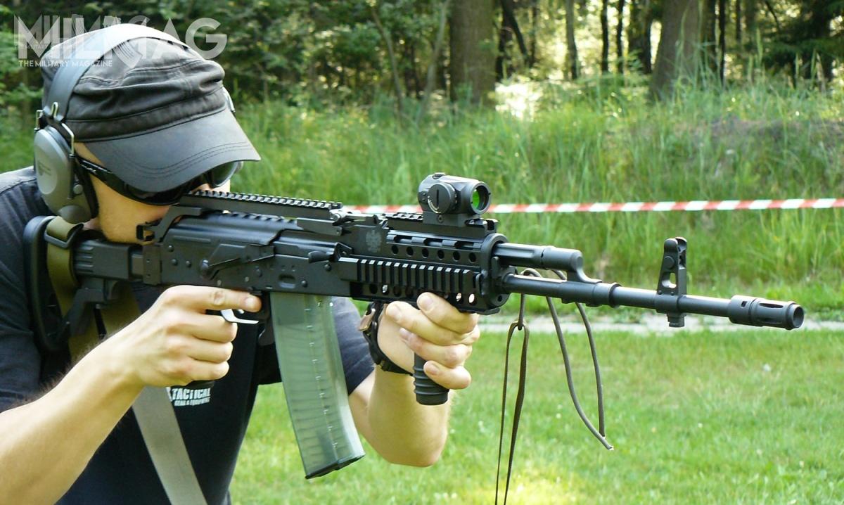 W 2018 Łucznik planuje zmienić nazwy swoich samopowtarzalnych karabinków. Producent odchodzi od miana Radom-Sport, na rzecz Beryl S, Mini Beryl S i Beryl 7,62 S / Zdjęcie: Bartosz Szymonik