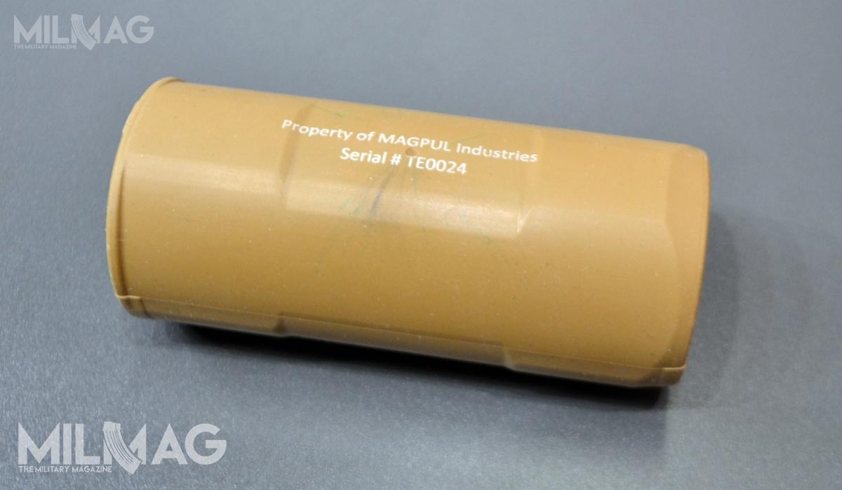 Zaprezentowana przez Magpul Industries na targach IWA w Norymberdze prototypowa osłona termiczna do używanych przez komandosów US SOCOM tłumików dźwięku Surefire. To jedyna nowość w europejskiej ofercie producenta