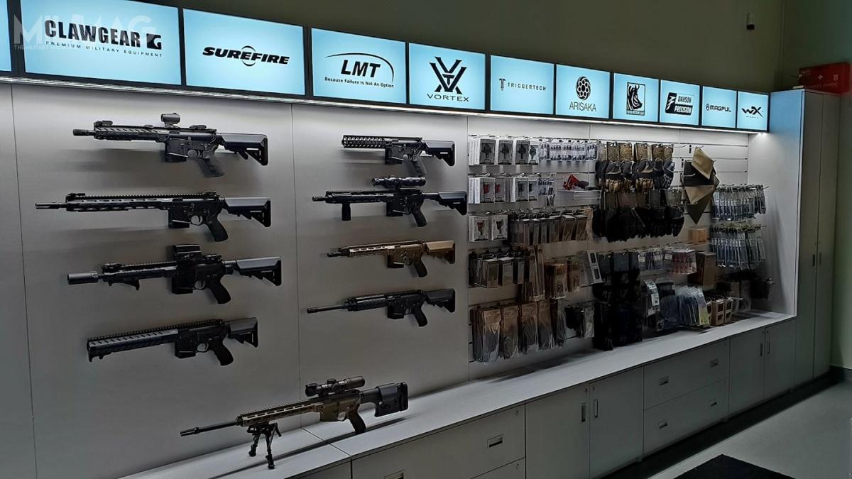 Mex Armory działa już od pewnego czasu, jednak otwarcie stacjonarnej siedziby sklepu odbyło się kilka dni temu, w międzyczasie jego planowana powierzchnia wzrosłą dwukrotnie. /Zdjęcie: Mex Armory