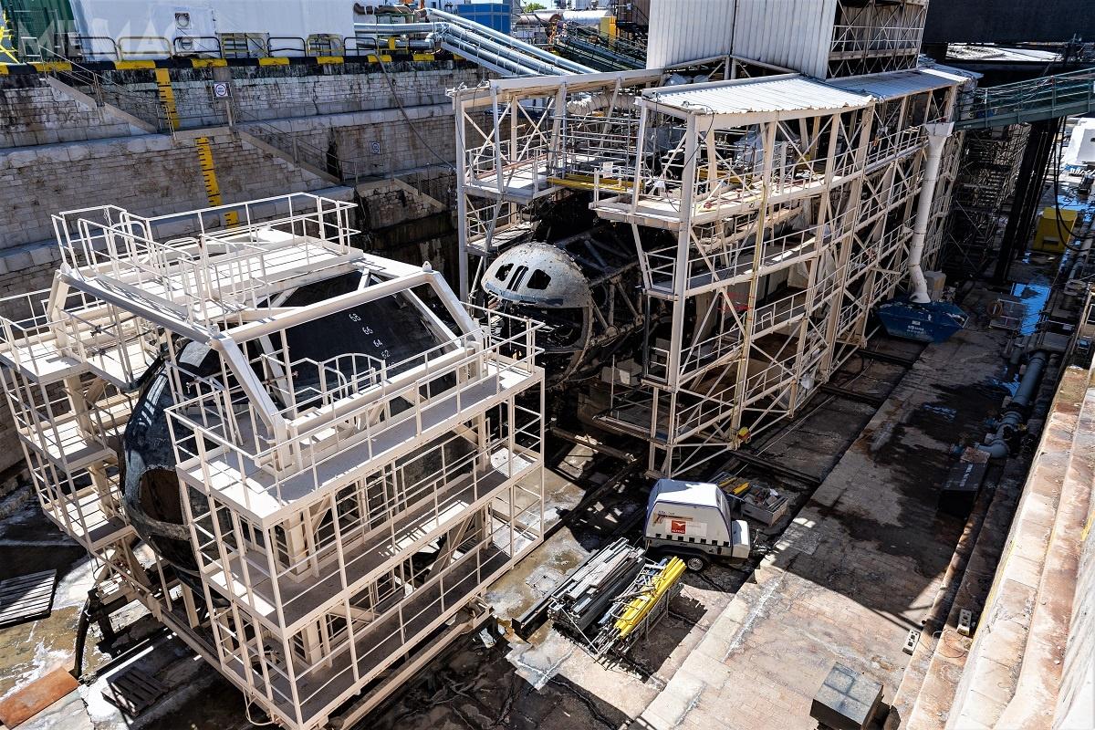 W wyniku czerwcowego pożaru całkowitemu zniszczeniu uległa część dziobowa myśliwskiego okrętu podwodnego Perle (S606), typu Rubis o napędzie atomowym. Zgodnie z decyzją francuskiego resortu sił zbrojnych, okręt zostanie naprawiony. / Zdjęcie: Benoit Emile, Marine Nationale