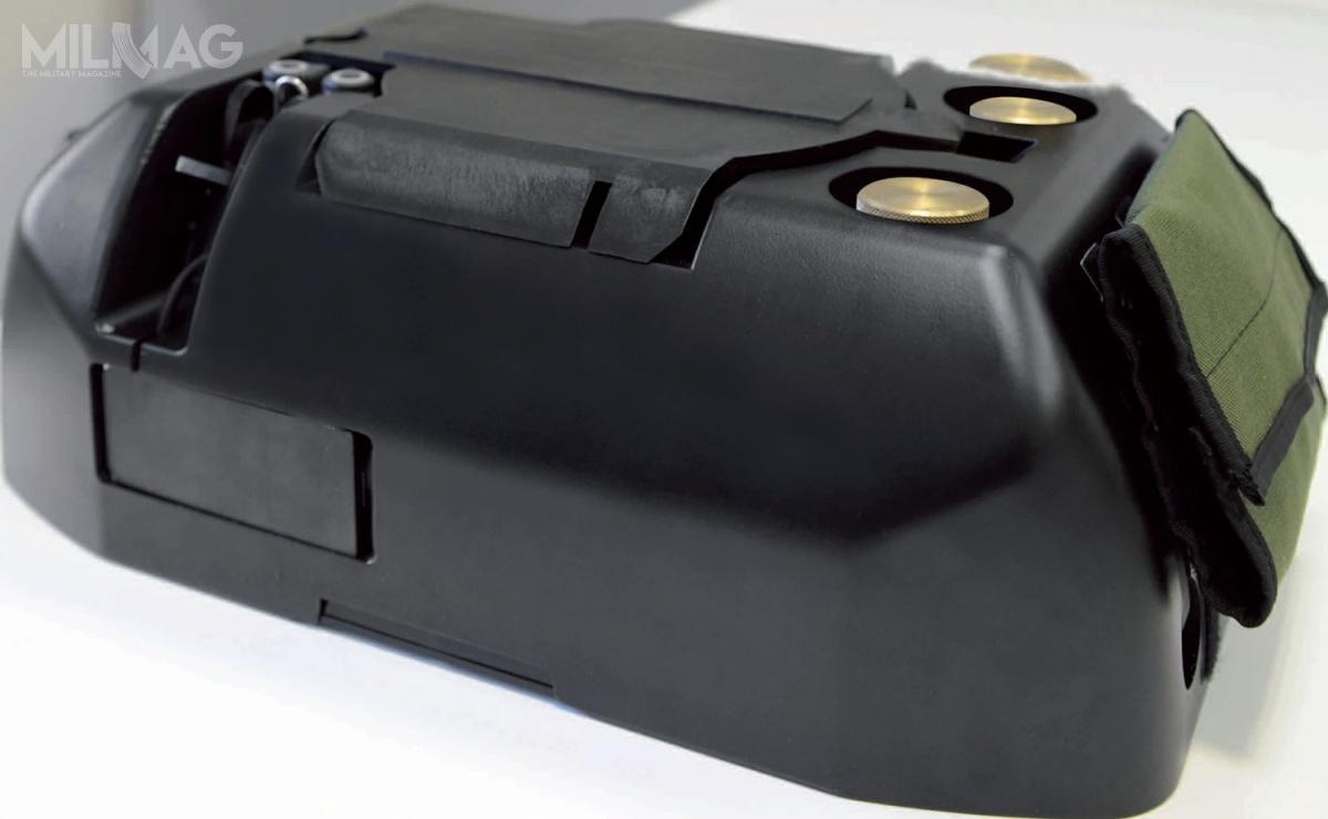 GROM zamówił włoskie miny przeciwokrętowe Piovra (Ośmiornica) produkowane przez Rheinmetall Waffe Munition Italia (RWM Italia). To model przeznaczony dla płetwonurków bojowych zaprezentowany po raz pierwszy w 2014, występujący w odmianach bojowych, ćwiczebnych i szkolnych