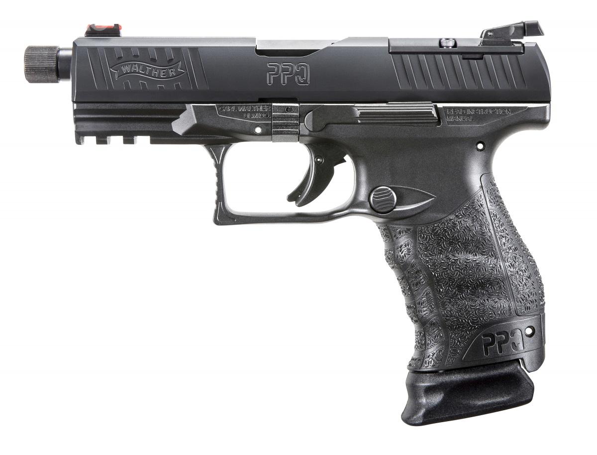 Nowy model jest również dostępny w wersji PPQ M2 Q4 TAC z lufą długości 116 mm wyposażoną w zewnętrzny gwint służący do montażu tłumika dźwięku lub urządzenia wylotowego. Producent dostarcza pistolet z dwoma sprężynami powrotnymi – do strzelania z i bez tłumika /Zdjęcia: Carl Walther