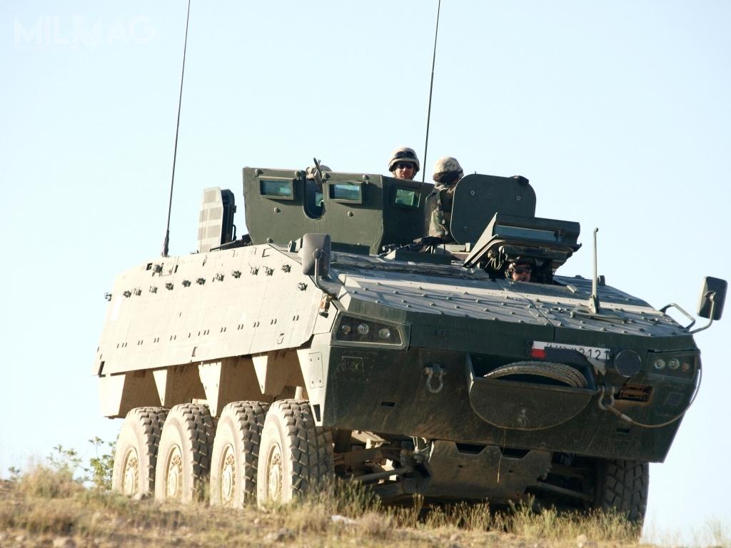 Rosomak-M3 jest wyposażony w sterowaną elektrycznie obrotnicę OSS-D, przystosowaną do montażu 40-mm granatnika maszynowego Mk 19, 12,7-mm wkm NSW lub 7,62-mm km UKM-2000/PKM. / Zdjęcie: Rosomak Spółka Akcyjna
