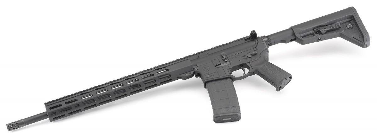 Długość karabinka samopowtarzalnego Ruger AR-556 MPR z kolbą wsuniętą to 889 mm, z maksymalnie wysuniętą 971 mm. Masa broni wynosi 3,08 kg / Zdjęcia: Ruger