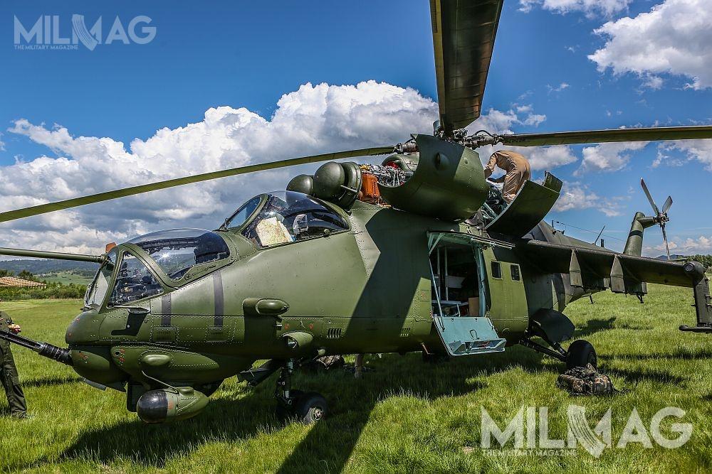 W 2008 planowano zakupić dwanaście kolejnych śmigłowców uderzeniowych Mi-24 oraz trzy kolejne transportowe Mi-17. Nie doszło jednak do realizacji tego planu