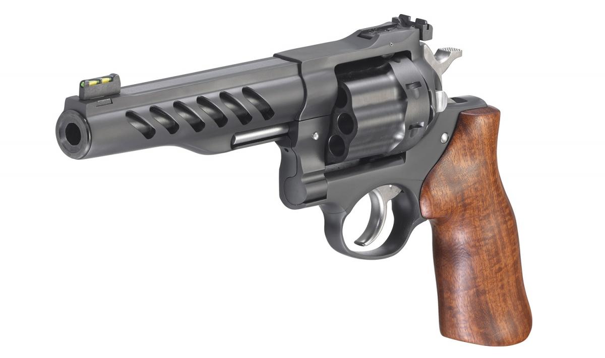 Ruger Custom Shop zadbało o wysoką kulturę pracy mechanizmu spustowo-uderzeniowego i odpowiednią masę broni.