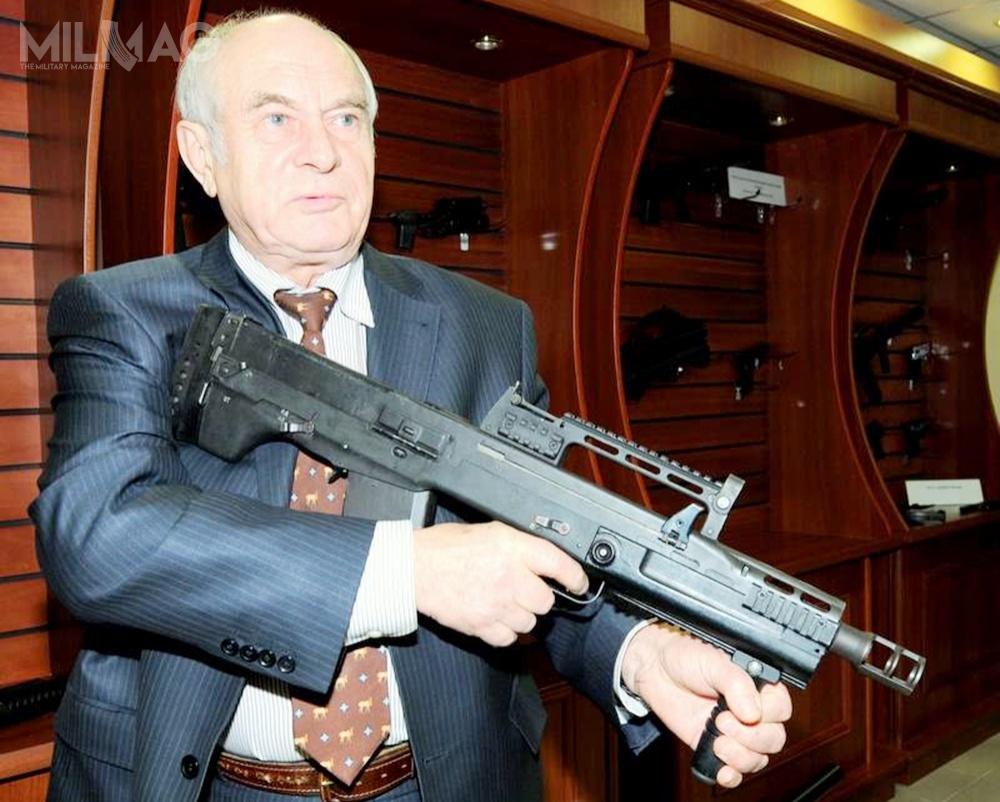 Prototyp karabinu ASz-12 pokazany po raz pierwszy w 2011 na zamkniętym pokazie. Obecnie prezentowany wariant jest znacznie dopracowany / Zdjęcie: Igor Korotczenko