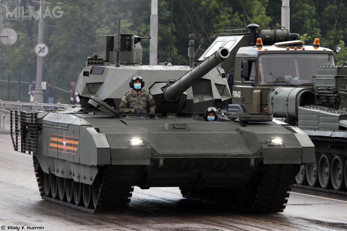  Pierwsze czołgi T-15 Armata mają trafić do 1. Gwardyjskiego Pułku Pancernego 2. Gwardyjskiej Tamańskiej Dywizji Zmechanizowanej. Według obecnych planów, do 2027 wojsko ma otrzymać nawet 500 czołgów nowej generacji
