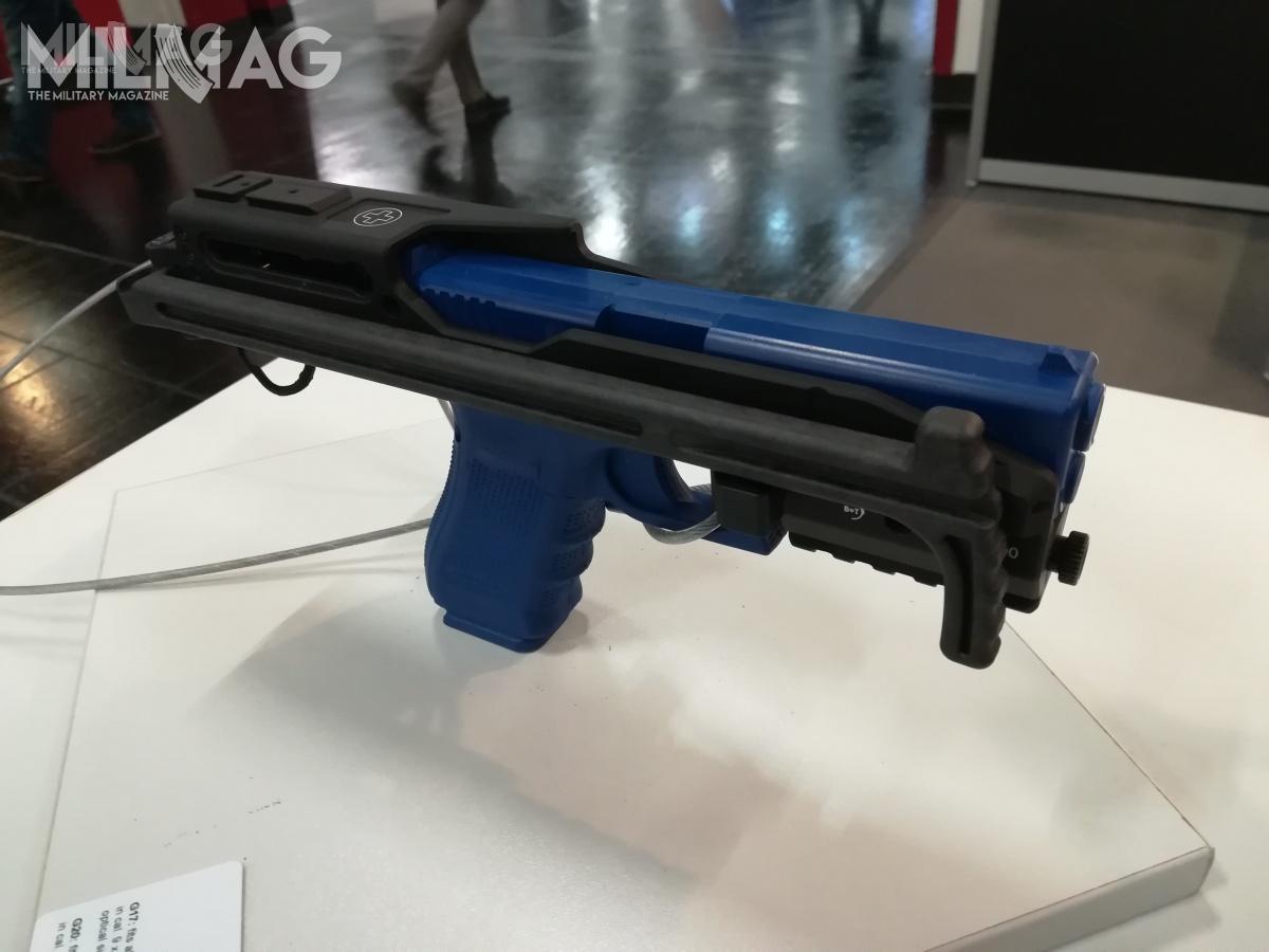 B&T zaprezentowało na targach EnforceTac 2019 minimalistyczny egzoszkielet USW-G dla pistoletów Glock w dwóch wariantach.