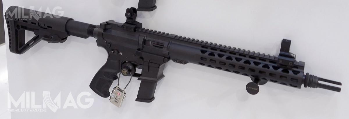 Karabinek UT-9S wyposażono w gniazdo dostosowane do magazynków od austriackiego pistoletu samopowtarzalnego Glock. Umożliwia to wykorzystanie w nim standardowych 17-nabojowych magazynków z G17, ale też odmian o zwiększonej pojemności (np. 33-nabojowych)