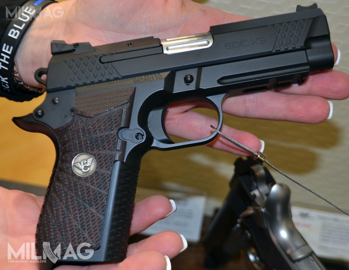 Na IWA pokazano kompaktowy pistolet Wilson Combat EDC X9. Choć broń zadebiutowała w Stanach ponad rok temu, jednak do normalnej sprzedaży trafi dopiero w kwietniu 2018