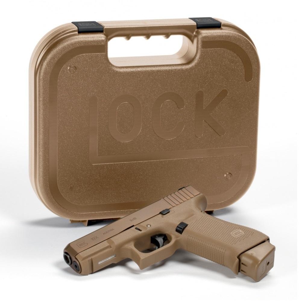 Glock 19 MHS współzawodniczył z pistoletem SIG Sauer P320 w programie Modular Handgun System, który wyłonił w 2017 nowy pistolet dla żołnierzy amerykańskich wojsk lądowych (U.S. Army). Wygrał Sig Sauer, a następnie został przyjęty do uzbrojenia w dwóch wersjach oznaczonych numerami M17 i M18.