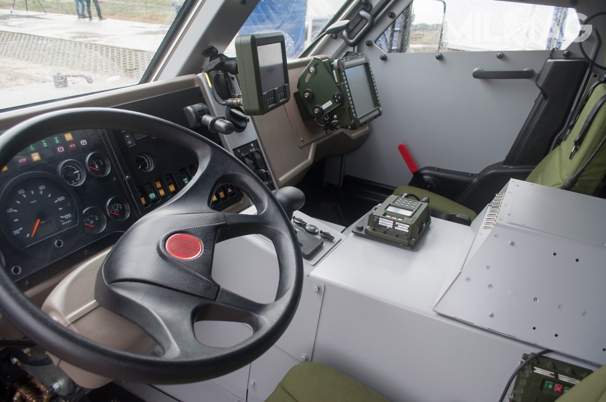 Driver can operate all the vehicle systems from inside the protected cabin. Electronic command and communications systems installed in the prototype of Husar were provided by WB Electronics