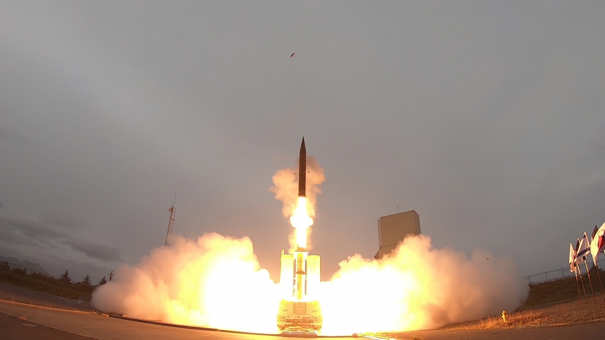 A successful flight test of the Arrow-3 Interceptor missile has been conducted by the Israel Missile Defense Organization and US Missile Defense Agency / Image: MDA 