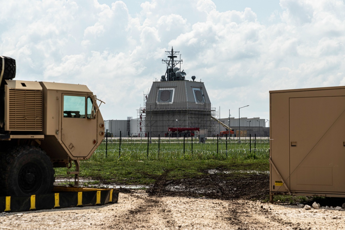 The construction of the Aegis Ashore Missile Defense System (AAMDS) in Poland will be delayed due to budgetary constraints. A similar installation in Romania has been operational for a couple of years now / Picture: NATO