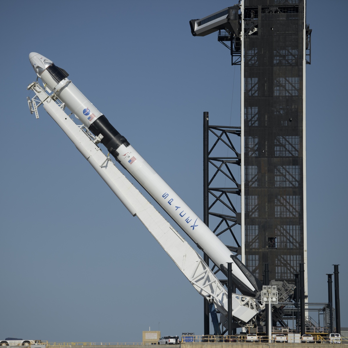 A SpaceX Falcon 9 rocket with is raised into a vertical position on May 21, 2020 / Picture: NASA / Bill Ingalls