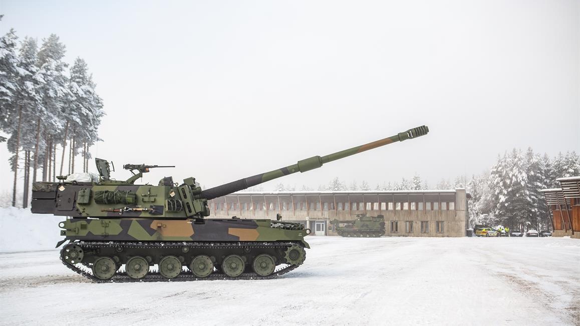 The first batch of future Norwegian K9 Vidar 155mm self-propelled howitzers undergoes field trials, which will precede their commissioning / Picture: Norwegian MoD