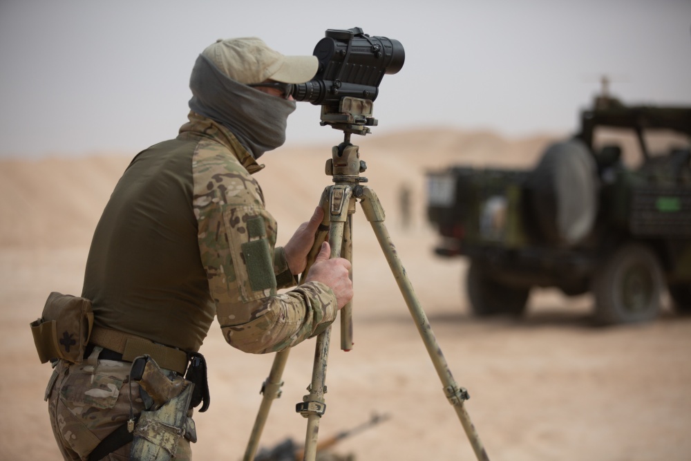 A member of Polish Special Operations observes a long-range target for a sniper with the Republic of Guinea Armed Forces during Flintlock 20 near Nouakchott, Mauritania / U.S. Army Photo by Staff Sgt. Sidney Sale