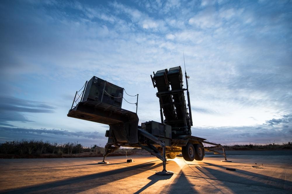 First elements of the Patriot medium range AMD system begun arriving in Romania / Photo by: Raytheon