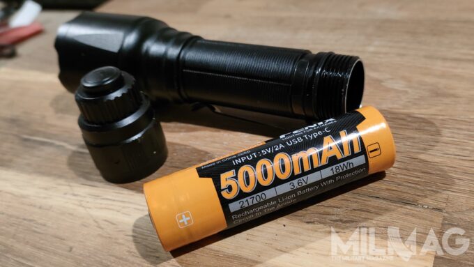 akumulator Fenix ARB-L21-5000 z portem ładowania USB-C