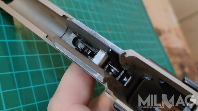 mechanizm spustowy w pistolecie Girsan mc p35