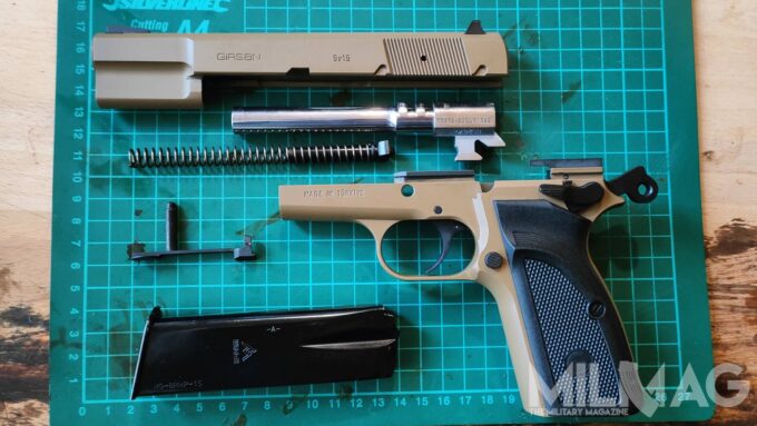 rozłożony pistolet Girsan mc p35