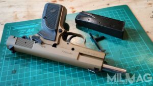 Girsan mc p35 w trakcie rozkładania