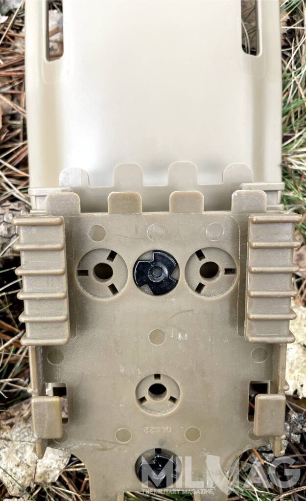 porównanie zębów montaży ar1 i safariland