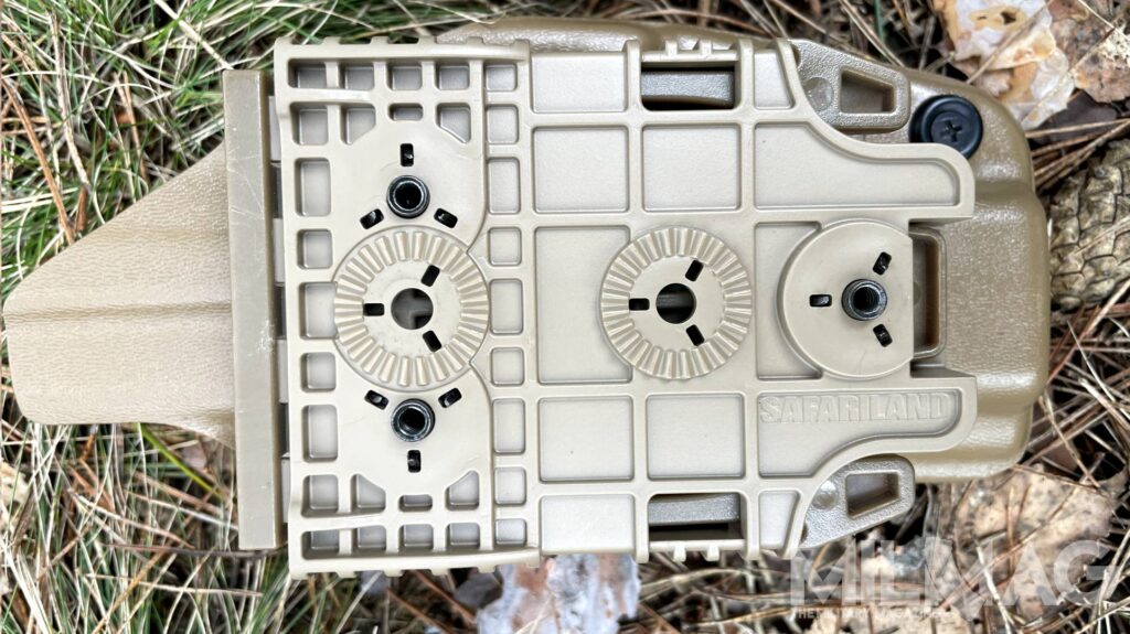 kabura ar1 z montażem safariland