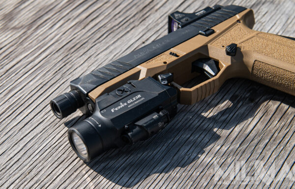 latarka Fenix GL23R w pełnej krasie